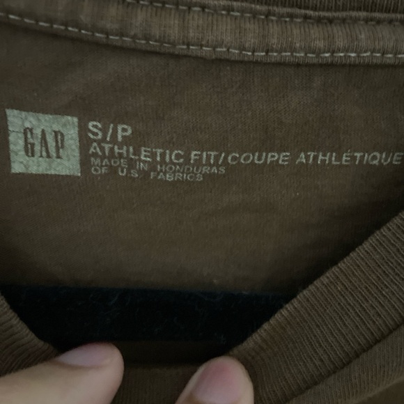 Gap Brown Graphic Tee - Picture 3 of 3